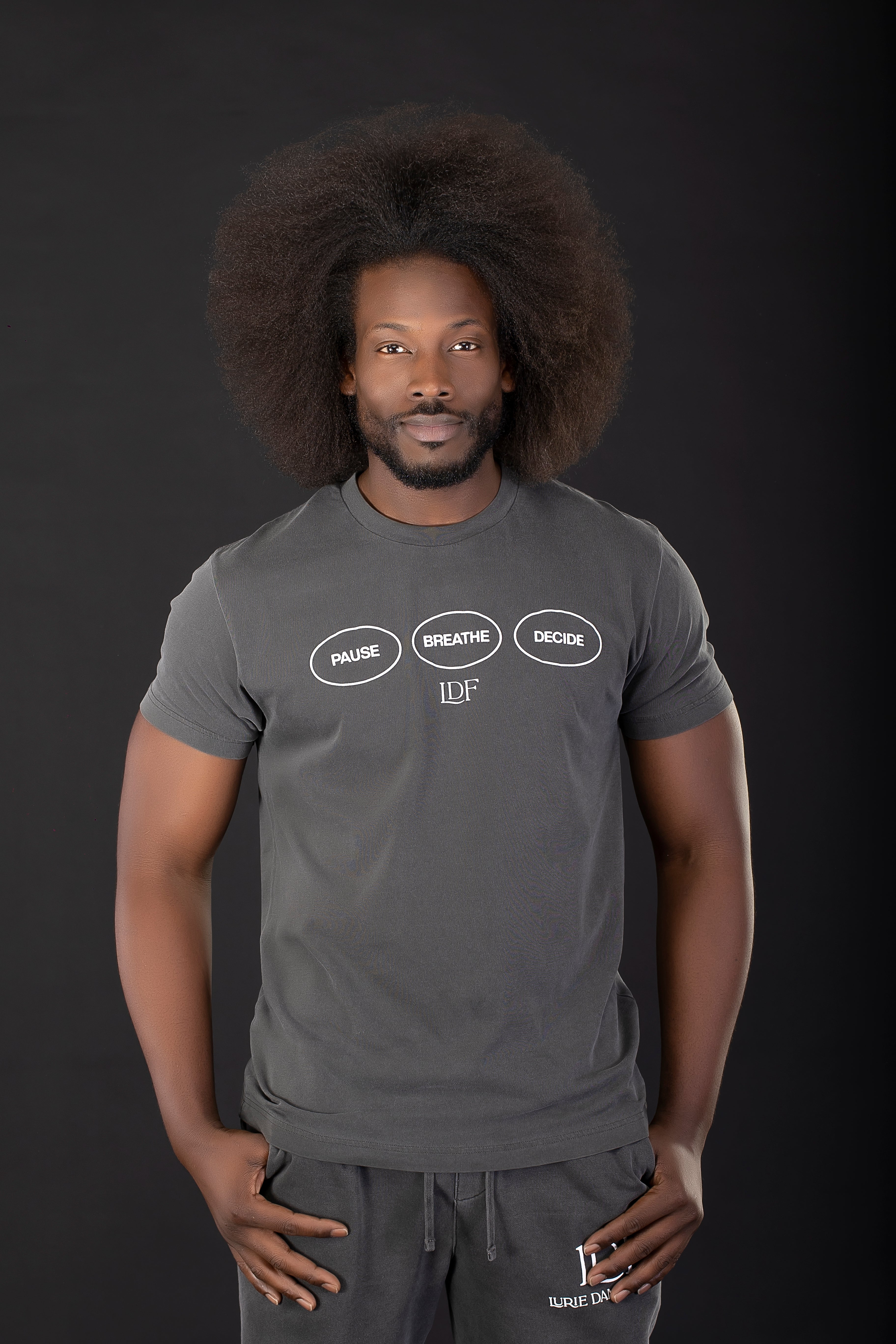 Unisex Vintage Black Short Sleeve Tee – Pause. Breathe. Decide.